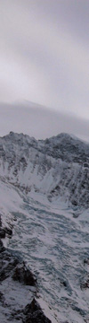Berg im Winter mit Schnee und Gletscher